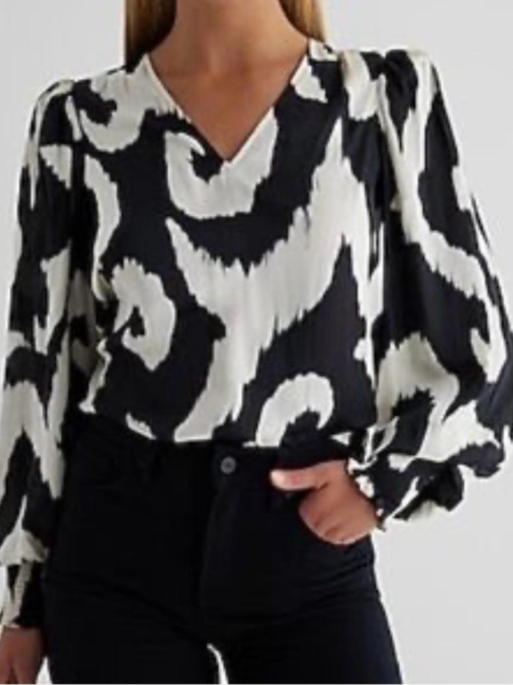 NWT Express Black and White Abstract Print Top